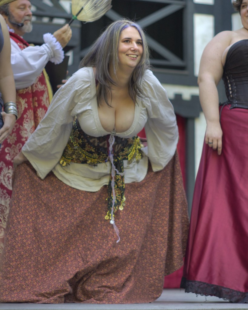 Cleavage Contest King Richard's Faire.