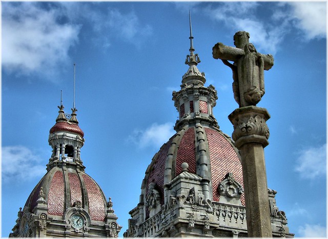 2307-Cruceiro de la iglesia de San Jorge (Coruña)