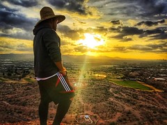 Soo many people out at Papago biking, hiking, running. But only one other person climbed to the top of this mountain so u really had the space to take it all in. #arizona #papago #az365 #hiking #instagramaz  #hikeaz