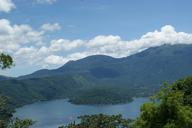 Lago de Coatepeque, Isla Teopan, Volcanes Izalco, Santa Ana y Cerro Verde