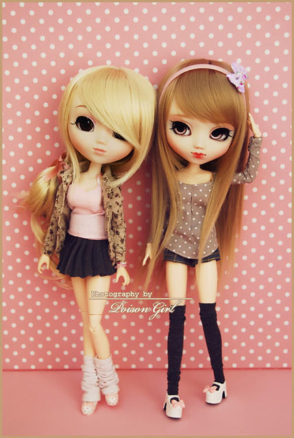 Miso & Hanabi - Pullip Hello Kitty & Custom