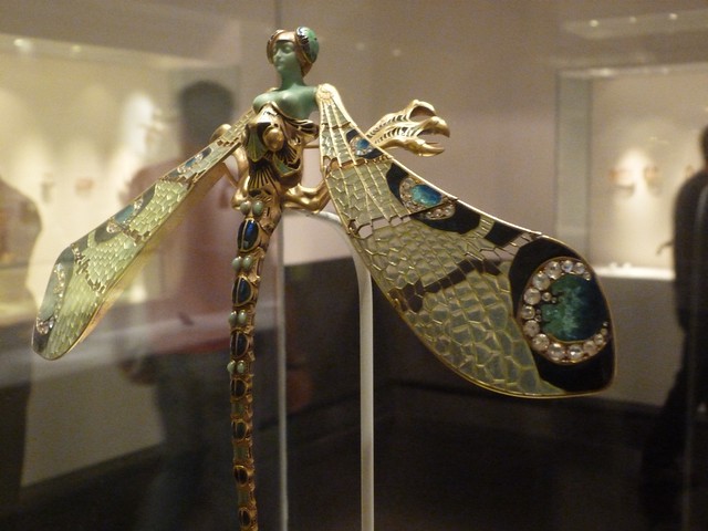 Dragonfly Woman corsage ornament, Lelique, Calouste Gulbenkian Museum, Lisbon