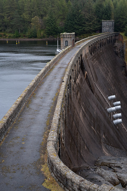 Loch Laggan dam
