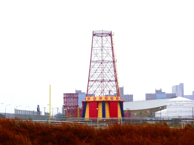 Coney Island Parachute Landmark Under Reconstrustion Restoration 2003 b