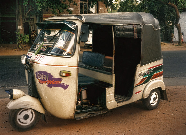 Negombo CL - Tuk Tuk Auto rickshaw