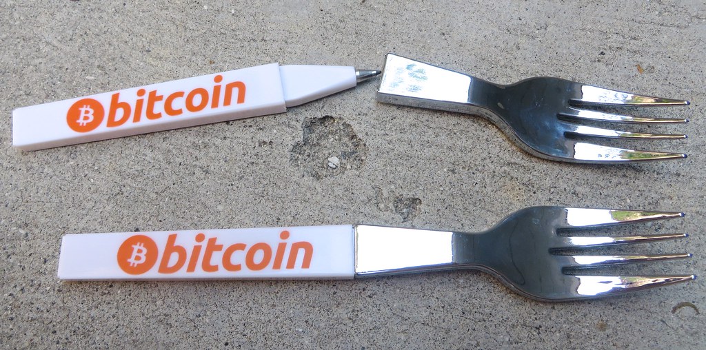 Bitcoin Fork Pen_5384