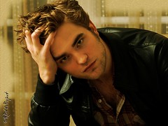 Robert Pattinson @ New Moon Press Junket - 2009