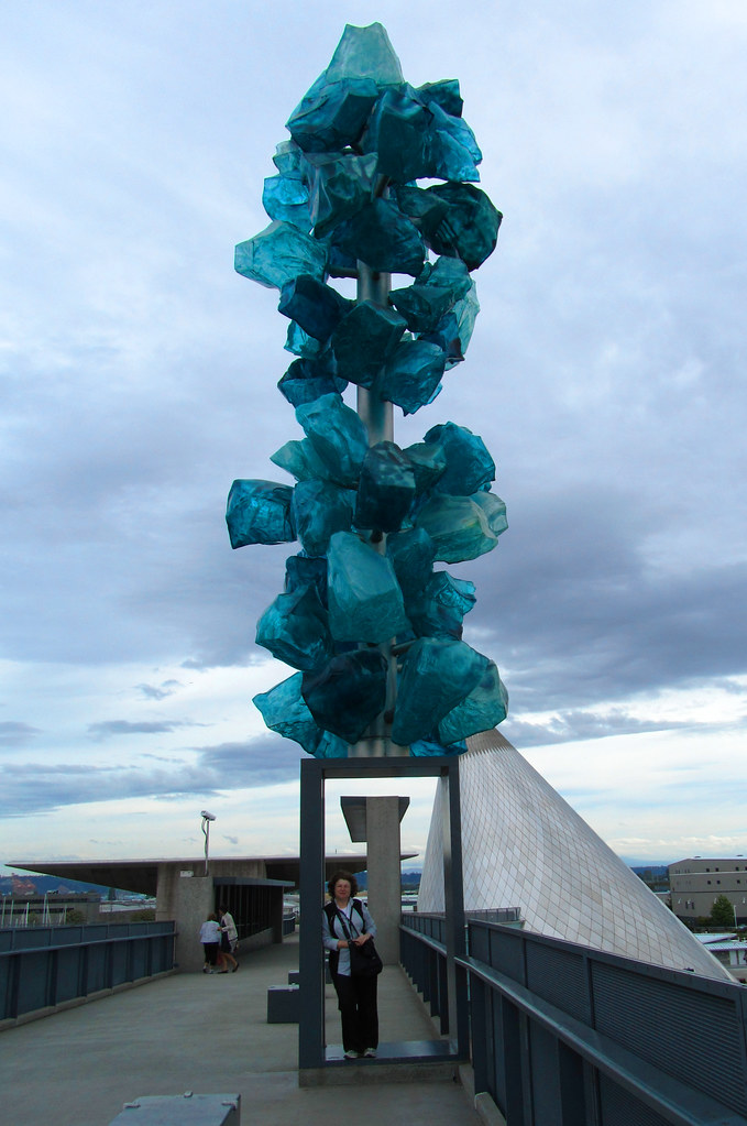 Museum of Glass - Chihuly Crystal Tower