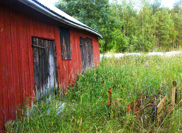 old barn...