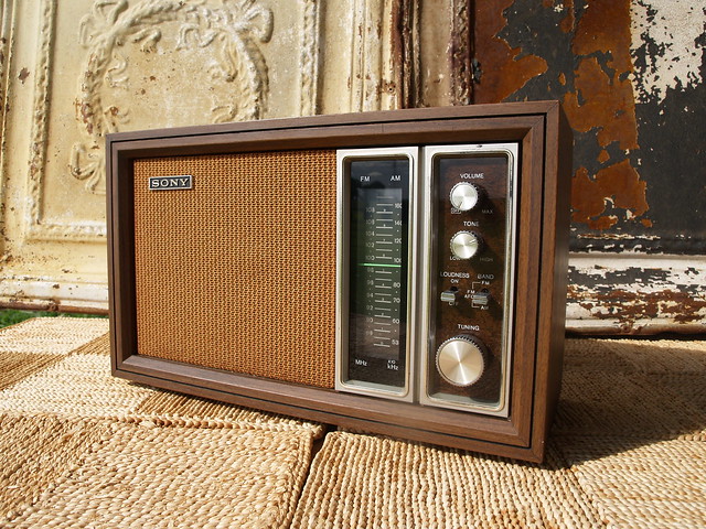 VINTAGE SONY RADIO /// Amazing Sound Sony Radio /// Mid Century Modern Wood Furniture Housing Tabletop Vintage Sony Stereo
