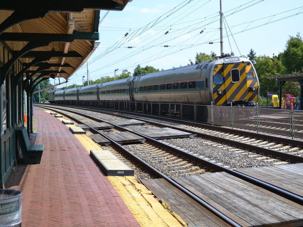 Amtrak 9640 on train 666 at Wynnewood | An ex-Metroliner, no… | Flickr