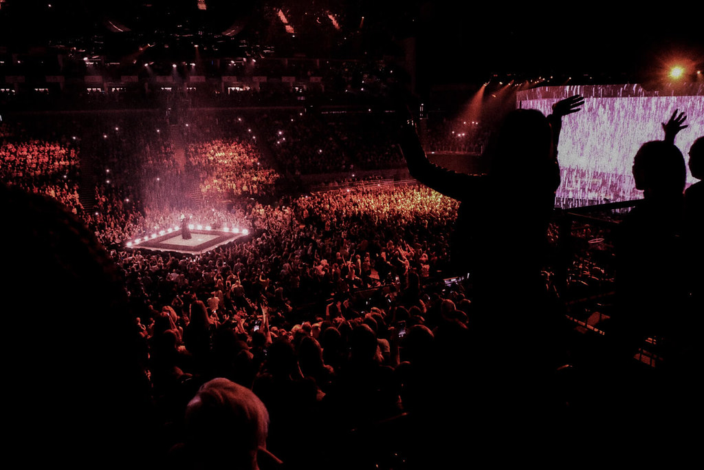 2016 Apr 05, O2 Arena,London | Photography by Alexandra Waes… | Flickr