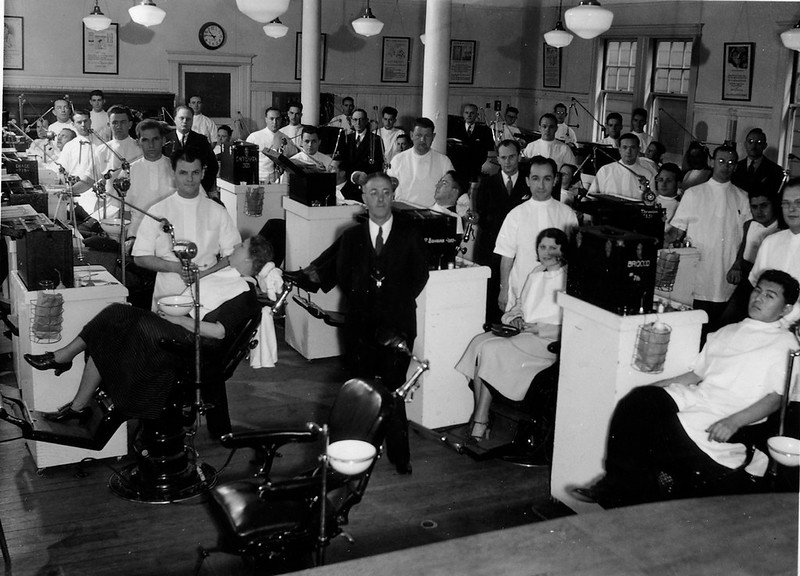 Senior dental class, 1936
