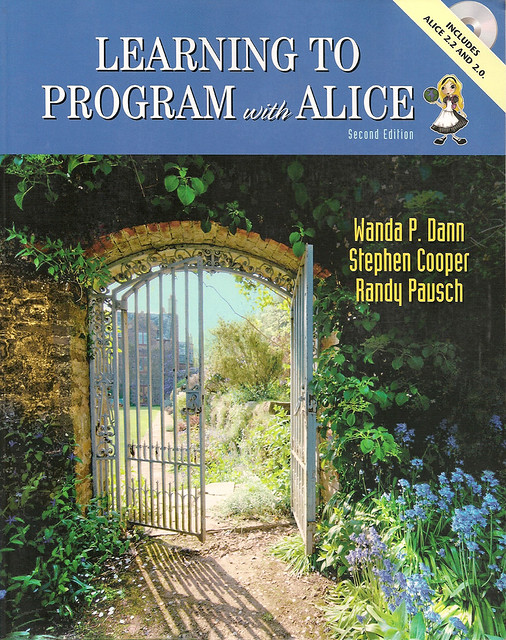Learning to program with Alice