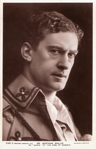 Bertram Wallis