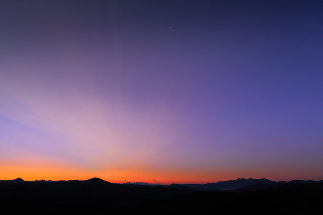 Sunrise at Tatsang Lhamo Valley