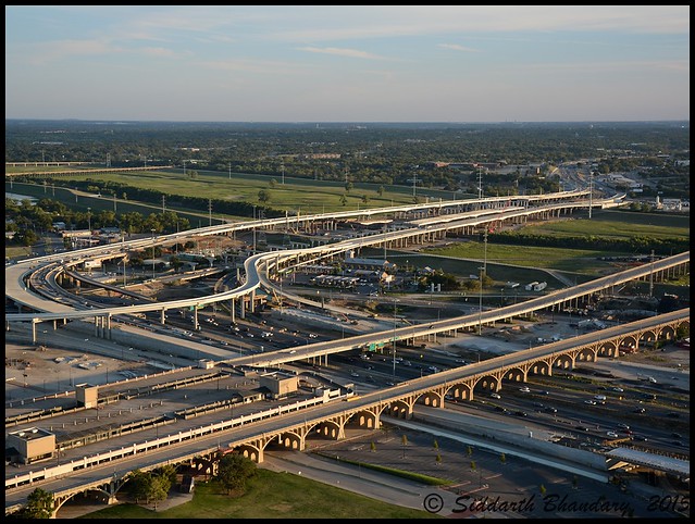 Highway interchange system