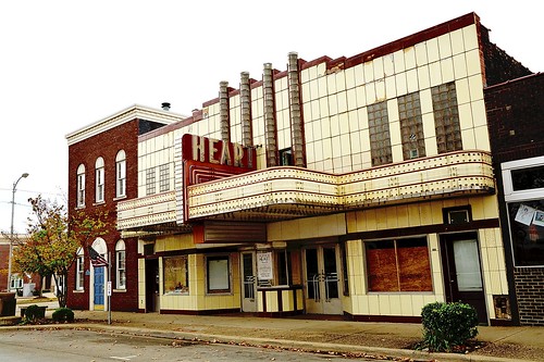 Heart Theatre, Effingham, Illinois | Decorated in Art Deco s… | Flickr