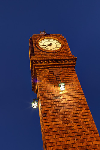 architecture australia bluehour bricks clock clocktower dusk mudgee newsouthwales nsw sky tower twilight