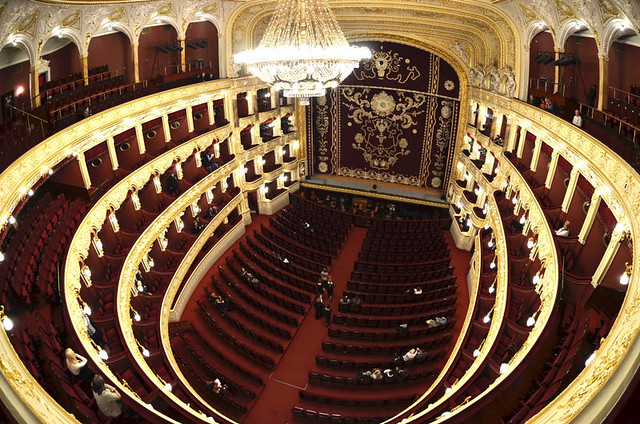 Teatrul din Odessa int. 2