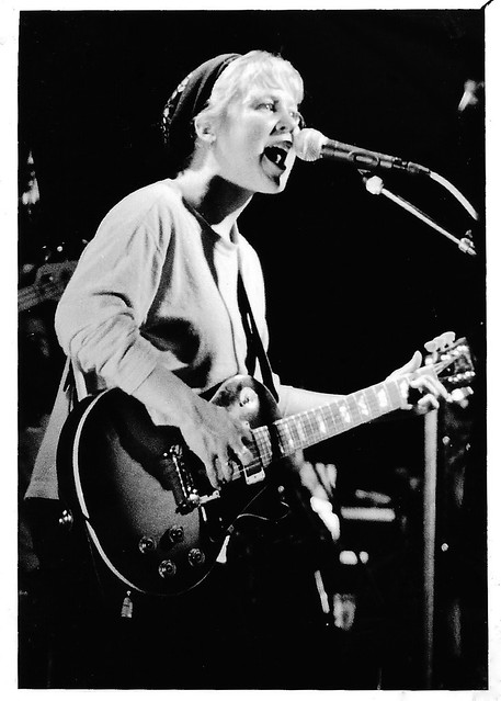 Kristin Hersh with Throwing Muses