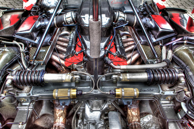 Tax Dr Ferrari Enzo Engine HDR