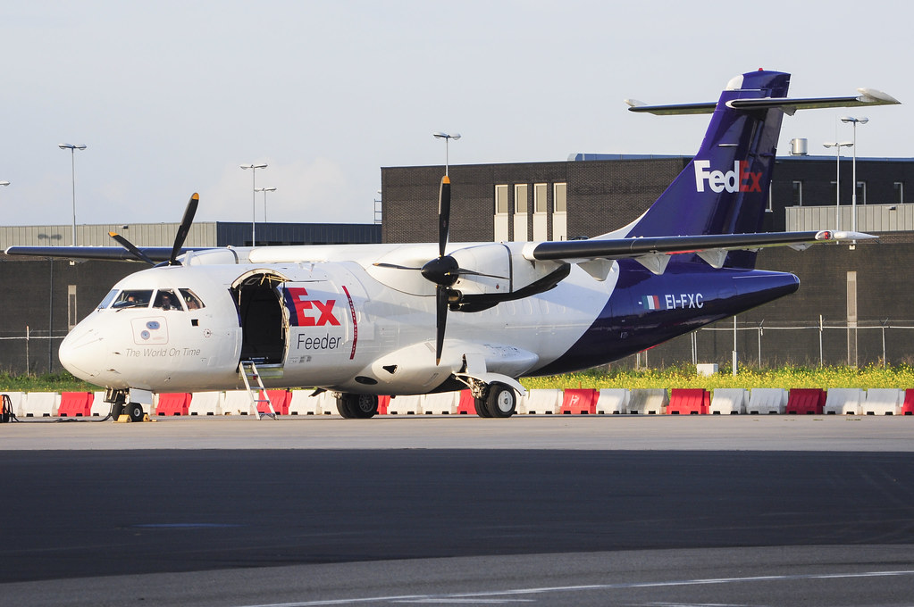 FedEx Feeder (ASL Airlines Ireland) ATR-42-300(F) EI-FXC | Flickr