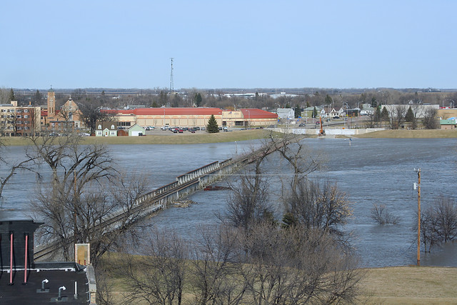 Red River Flood of 2011 - Grand Forks, ND 2