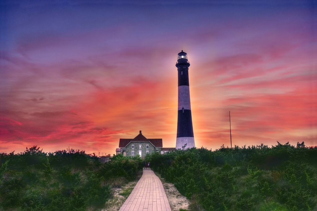 Fire Island Lighthouse Sunset [EXPLORE] by Moniza*