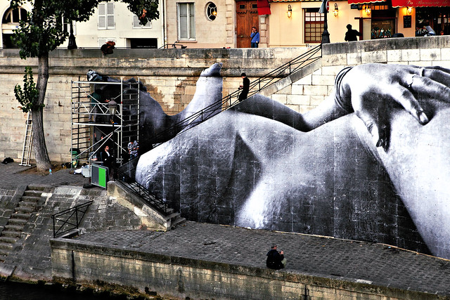 Paris (France). Street Art. JR 