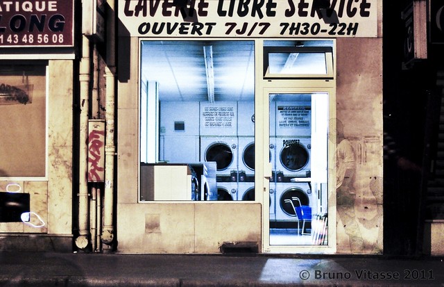 StAMV #17 - Ghosts go to launderette rue de Montreuil