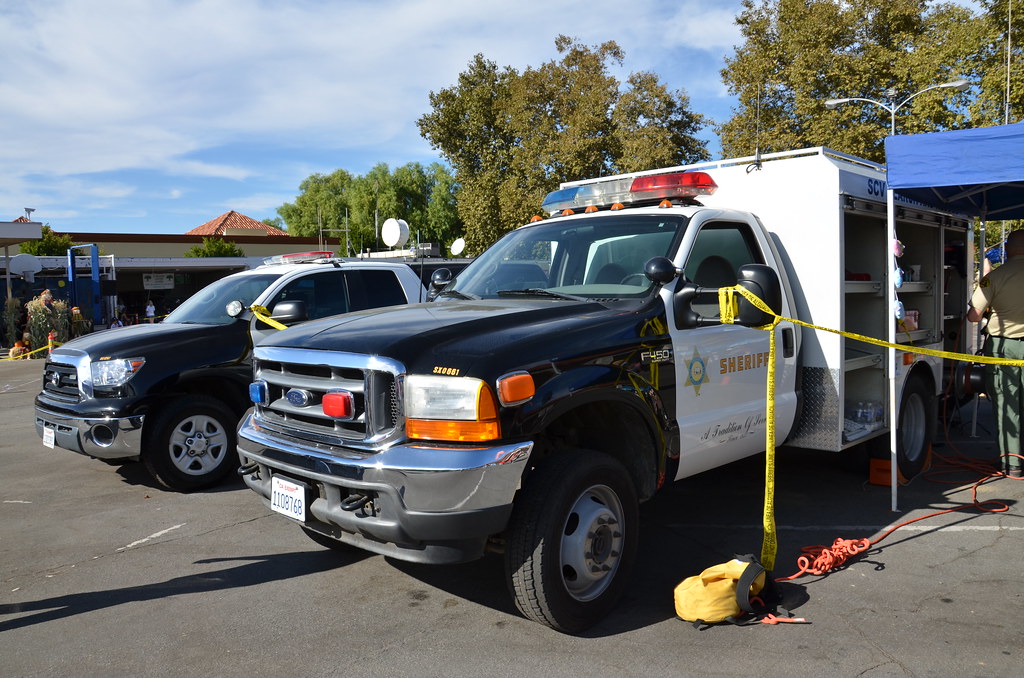 LOS ANGELES COUNTY SHERIFF'S DEPARTMENT (LASD) SCV SEARCH … | Flickr