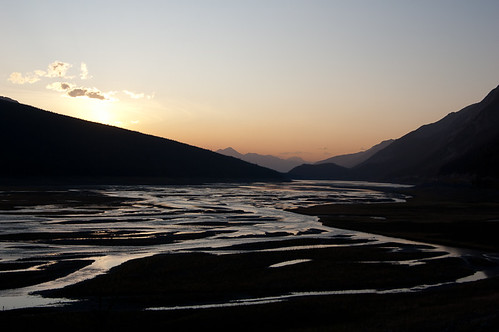 Medicine Lake Sunset by Corey Ed munds, jaspernationalpark