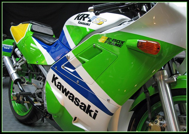 Kawasaki KR 1S
