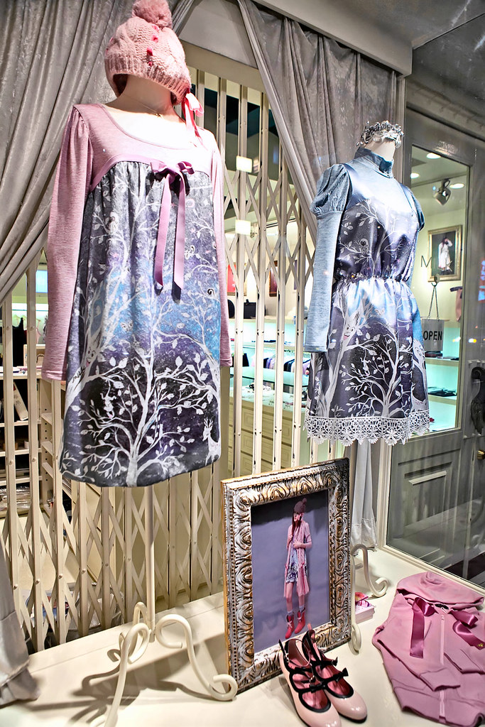 Milk Harajuku Dresses | Cute dresses in the window of Milk H… | Flickr