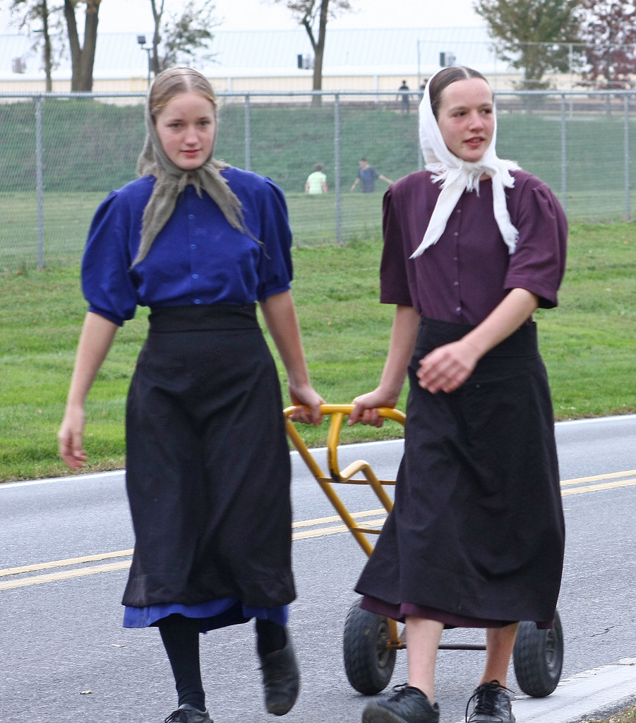 Amish teenage girls. 