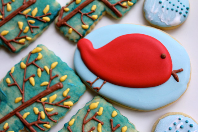 Bird with trees cookies