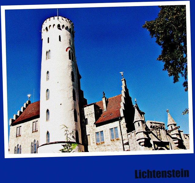 Castle Lichtenstein, Tower for the flags