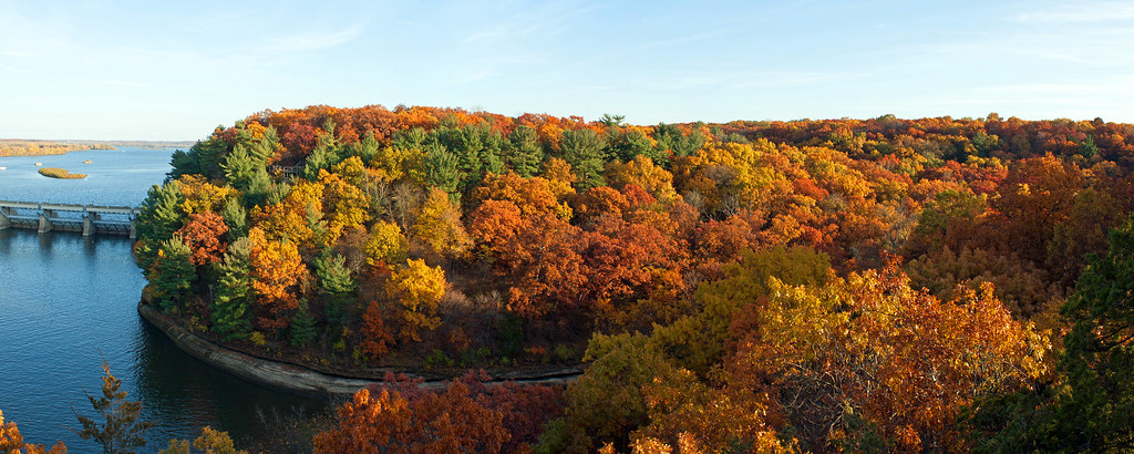 Starved Rock fall colors