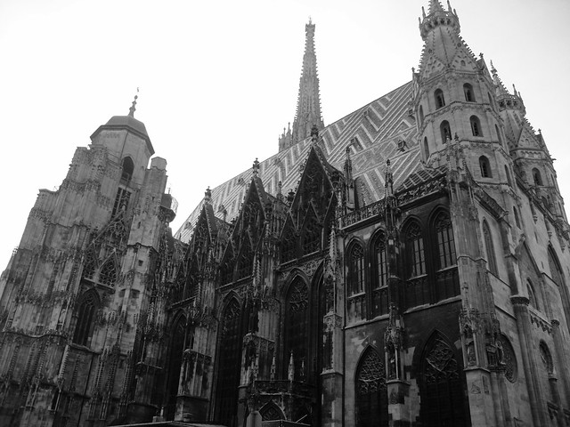 St. Stephen's Cathedral Domkirche St. Stephan
