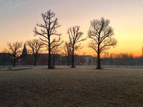 Berlin - Volkspark Friedrichshain by michael_jeddah, 