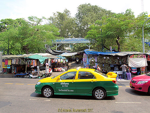 Bobae Market in February 2010, Krung Kasem road, Pom Prap Sattru Phai District, Bangkok, Thailand. | by samurai2565
