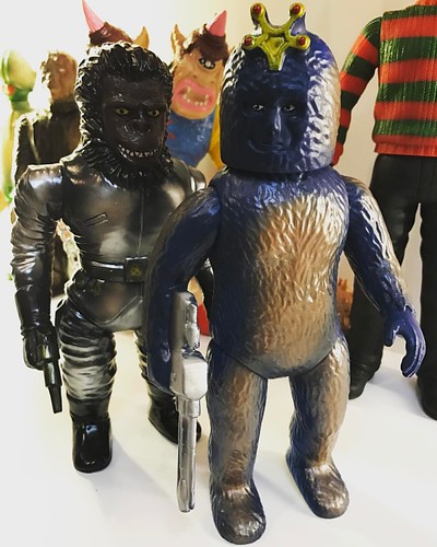 #怪獣天国 #ワイルド星人  #ワイルド星人3期 #ブラックホール第三惑星人 #Marmit #マーミット #メディコム・トイ #GODZILLAVINYLWARS #GODZILLA #kaiju #SoftVinyl #sofubi #ソフビ #膠品 #搪膠 #sofvitokyo #ape #猿人 | by 狂人日本玩具屋