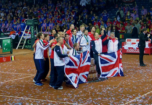 Davis Cup final winners! Team on court and trophy 2