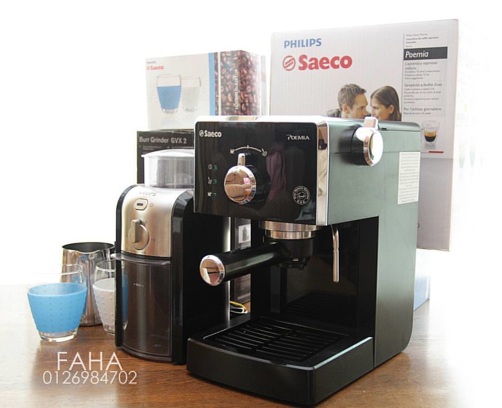 PHILIPS Saeco Poemia espresso machine + KRUPS burr grinder…