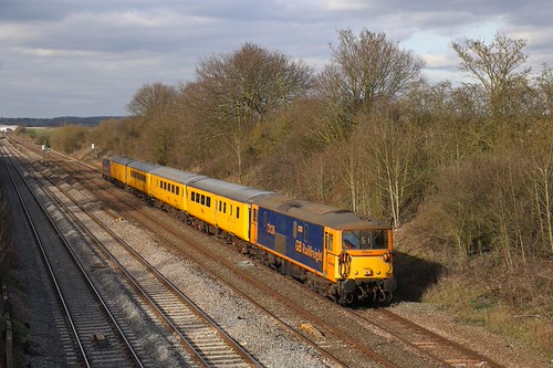 73136 at Pavenham. | 73136 ‘Mhairi’ with 73212 ‘Fiona’ on th… | Flickr