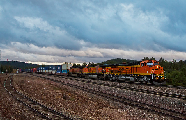 BNSF 616 W Q CHISTO6 03A MaineAZ 1 RP