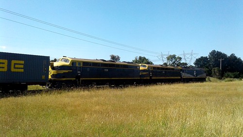 G515 - S303 - S313 up Maryvale paper train (9476) - Maryvale Exchange | by Alex's Train Channel