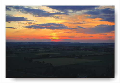 Sonnenlandschaft by Rolf Pahnhenrich, <a href="https://www.fluidr.com/photos/95232798@N04/interesting" rel="noreferrer nofollow">www.fluid
