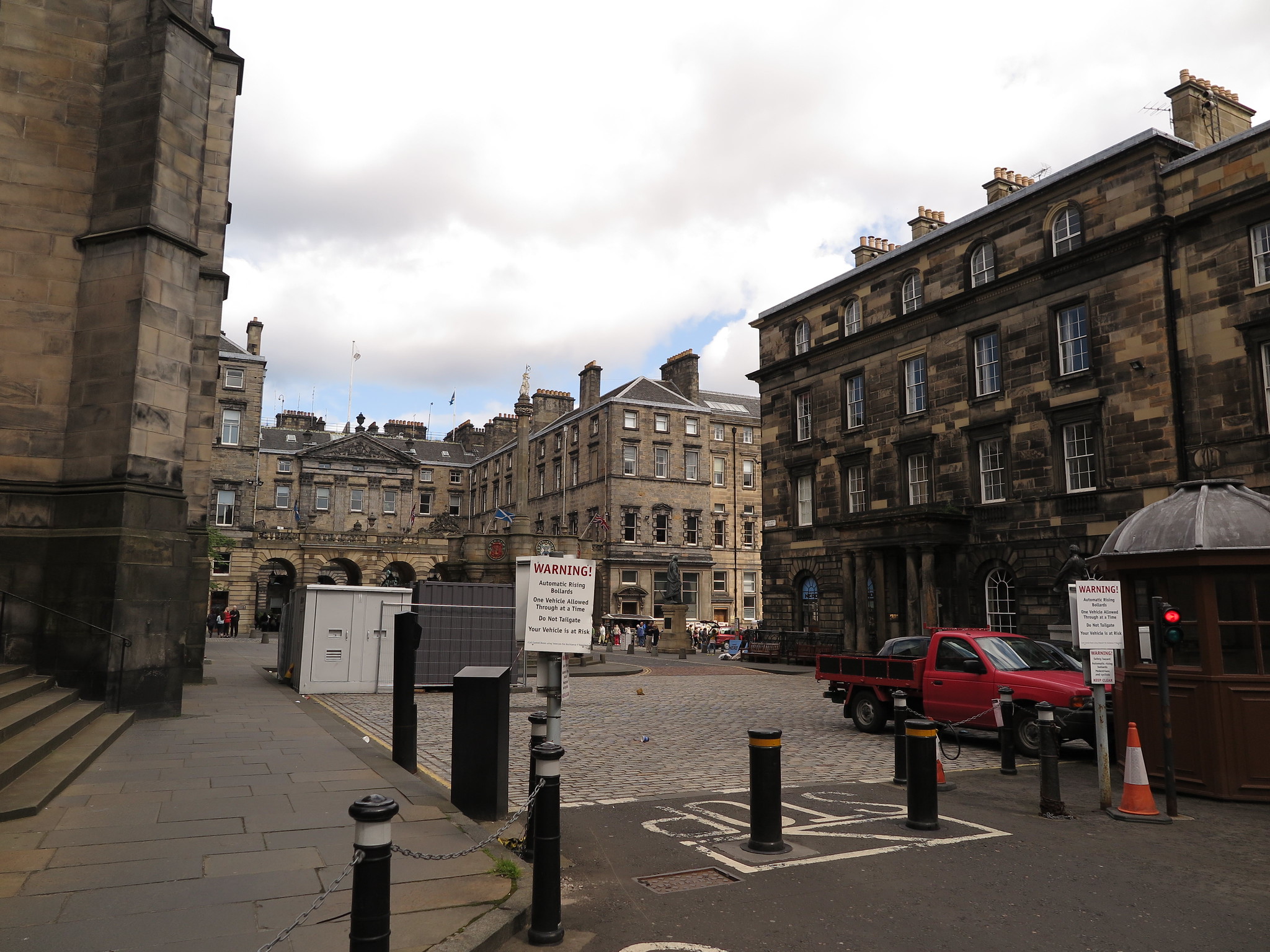 {Day 1} (Edinburgh)
